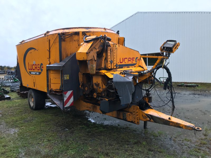 Futtermischwagen des Typs Lucas SPIRMIX JET 220, Gebrauchtmaschine in UZERCHE (Bild 1)