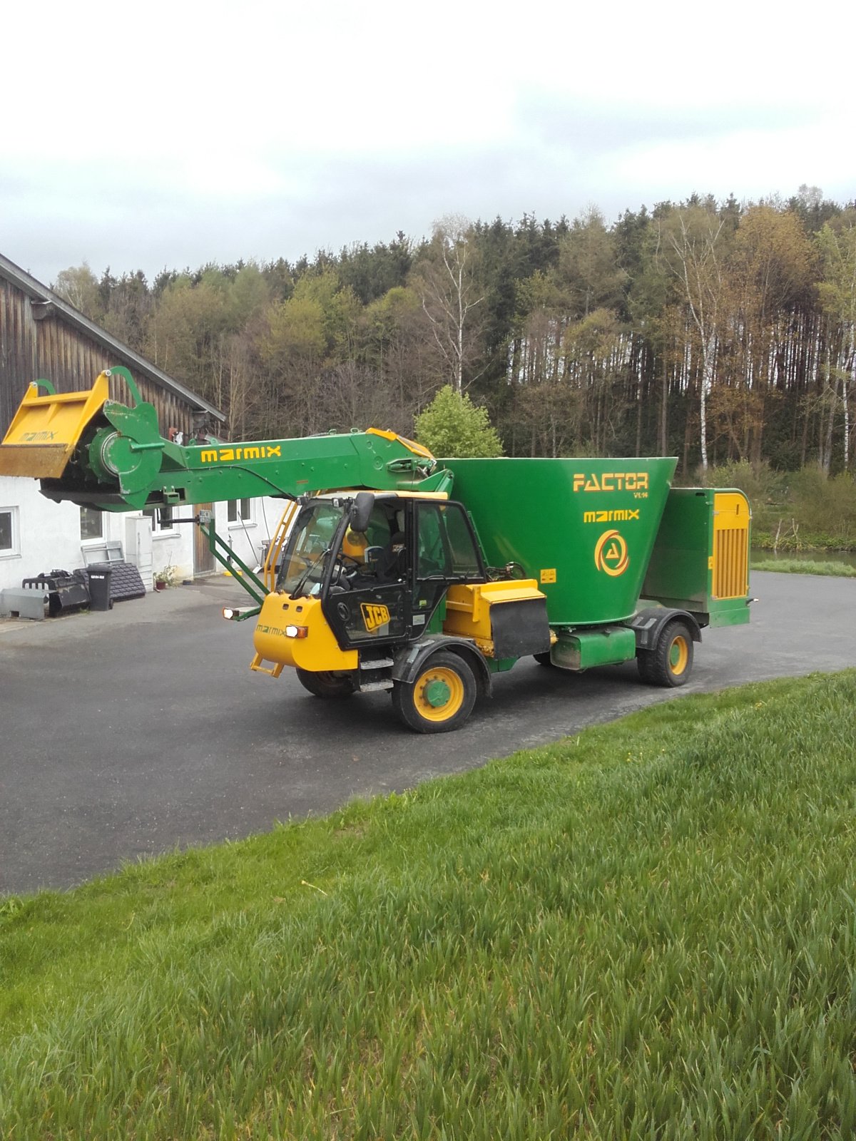 Futtermischwagen a típus Marmix Factor, Gebrauchtmaschine ekkor: Hailtingen (Kép 1)