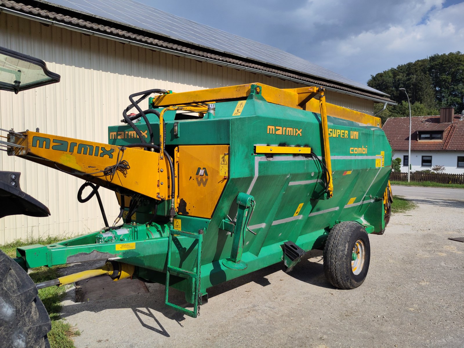 Futtermischwagen del tipo Marmix Super Uni Combi 7, Gebrauchtmaschine en DINGOLFING (Imagen 1)