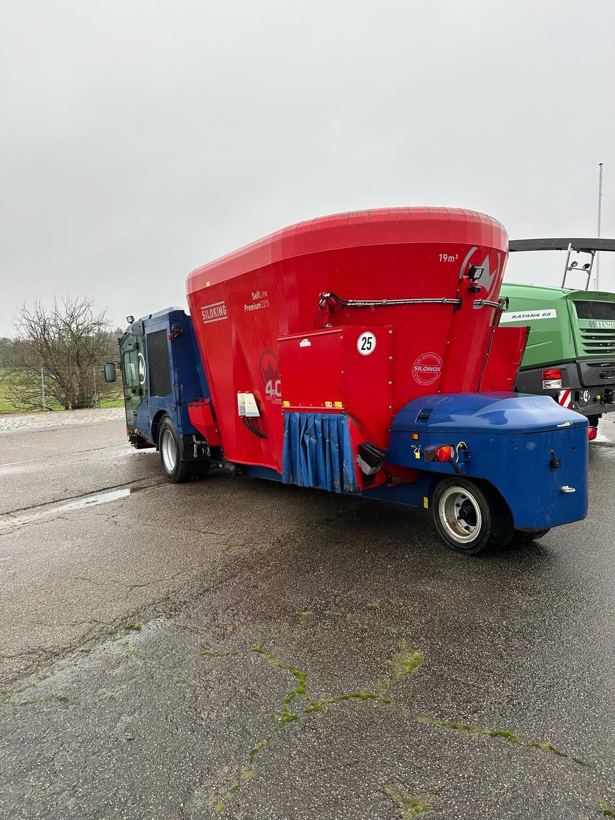 Futtermischwagen Türe ait Mayer Siloking Selbstfahrer 2215-19, Gebrauchtmaschine içinde Süderlügum (resim 5)