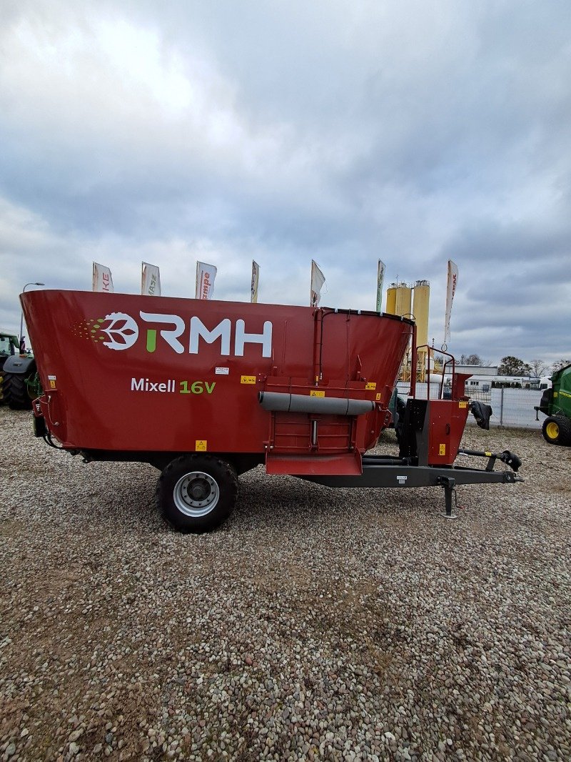 Futtermischwagen tip RMH MIXELL 16V, Neumaschine in Mrągowo (Poză 1)