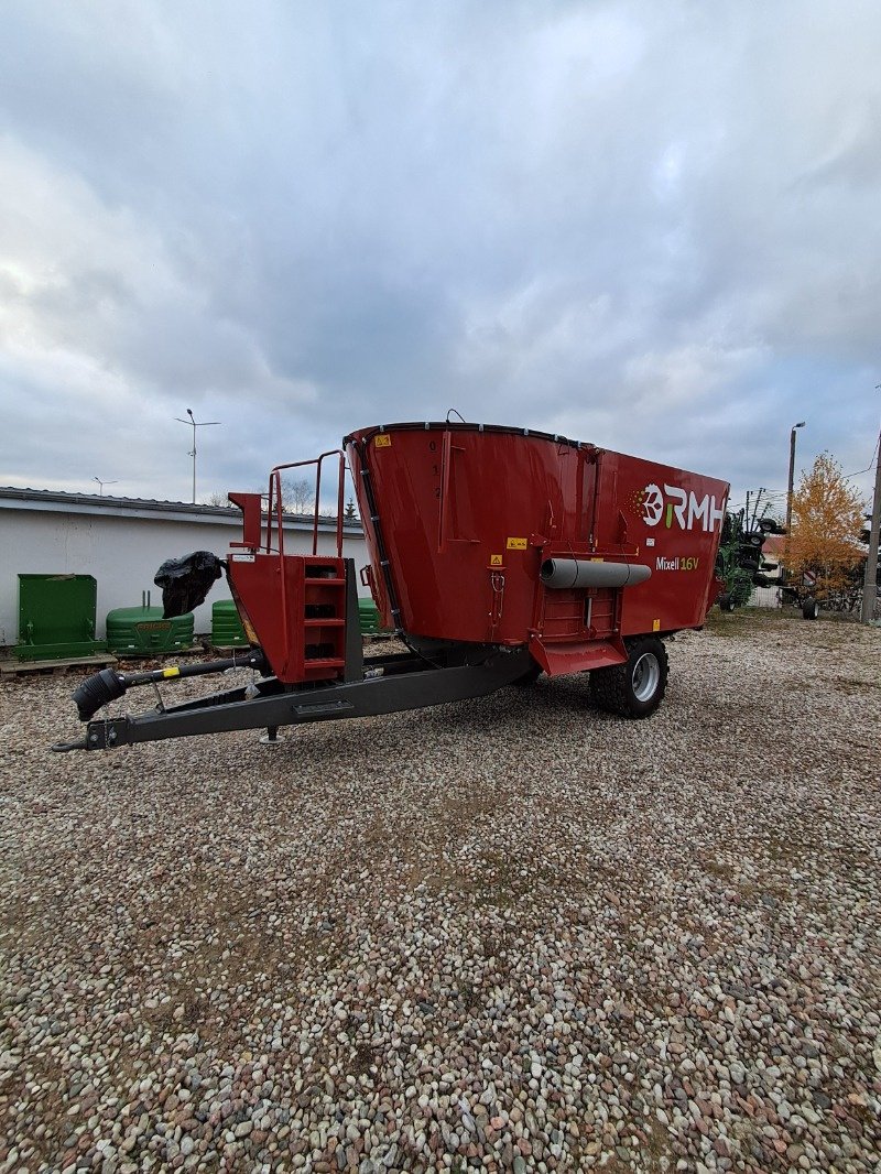 Futtermischwagen tip RMH MIXELL 16V, Neumaschine in Mrągowo (Poză 2)