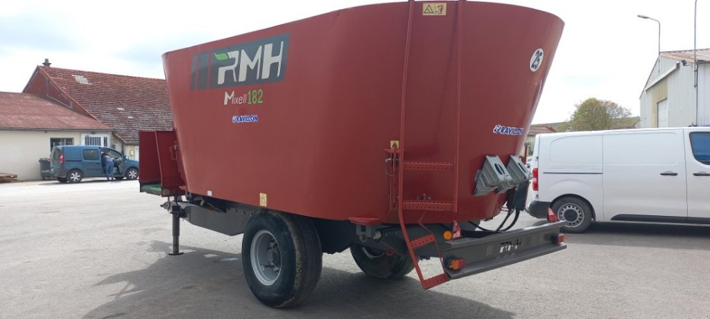 Futtermischwagen Türe ait RMH MIXELL 182, Gebrauchtmaschine içinde VERT TOULON (resim 4)