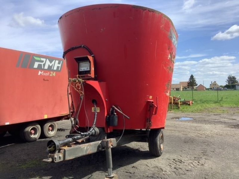 Futtermischwagen van het type RMH MIXELL161, Gebrauchtmaschine in les hayons (Foto 3)