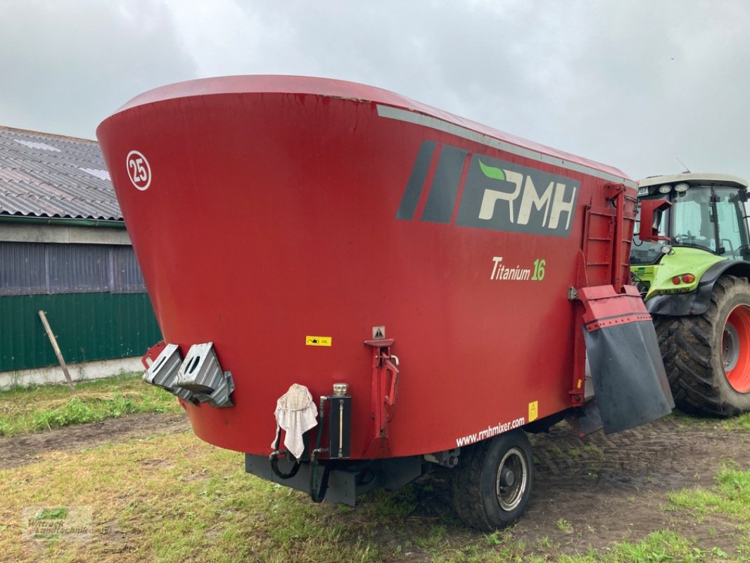 Futtermischwagen van het type RMH Titanium 16, Gebrauchtmaschine in Rhede / Brual (Foto 9)