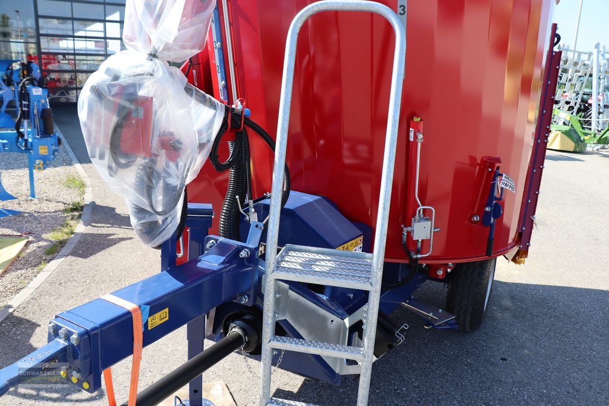 Futtermischwagen van het type Siloking Kompakt 8m³, Neumaschine in Gampern (Foto 15)