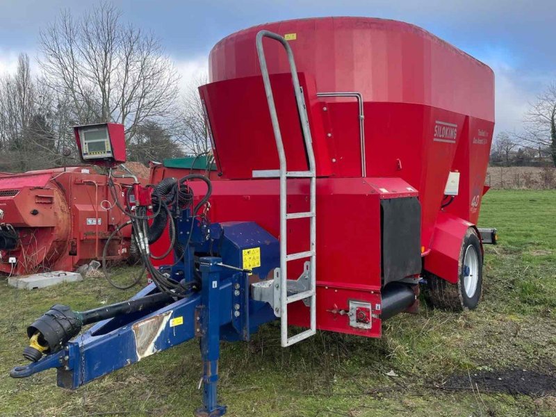 Futtermischwagen du type Siloking Mélangeuse TRAILEDLINE40 PREMIUM Siloking, Gebrauchtmaschine en SAINT CLAIR SUR ELLE (Photo 1)