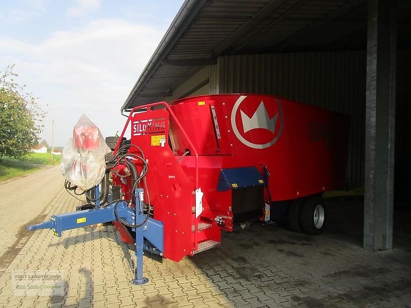 Futtermischwagen of the type Siloking Trailed Line Duo 14, Neumaschine in Bodenkirchen (Picture 1)