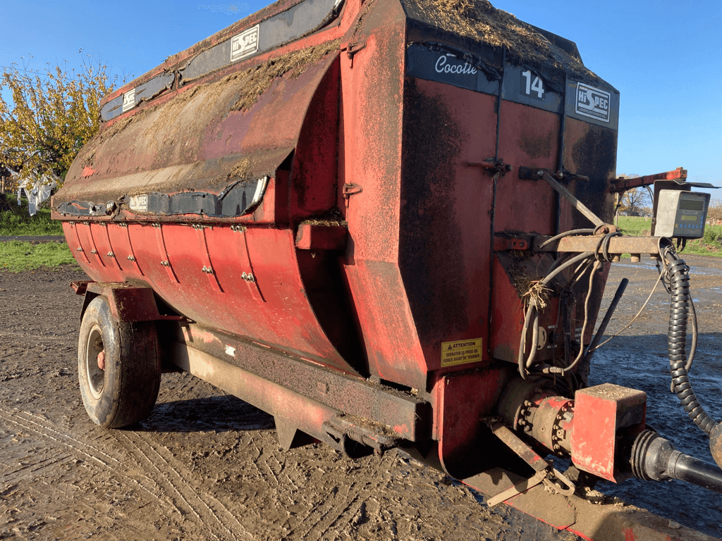 Futtermischwagen del tipo Sonstige 14 M3, Gebrauchtmaschine en CINTHEAUX (Imagen 1)