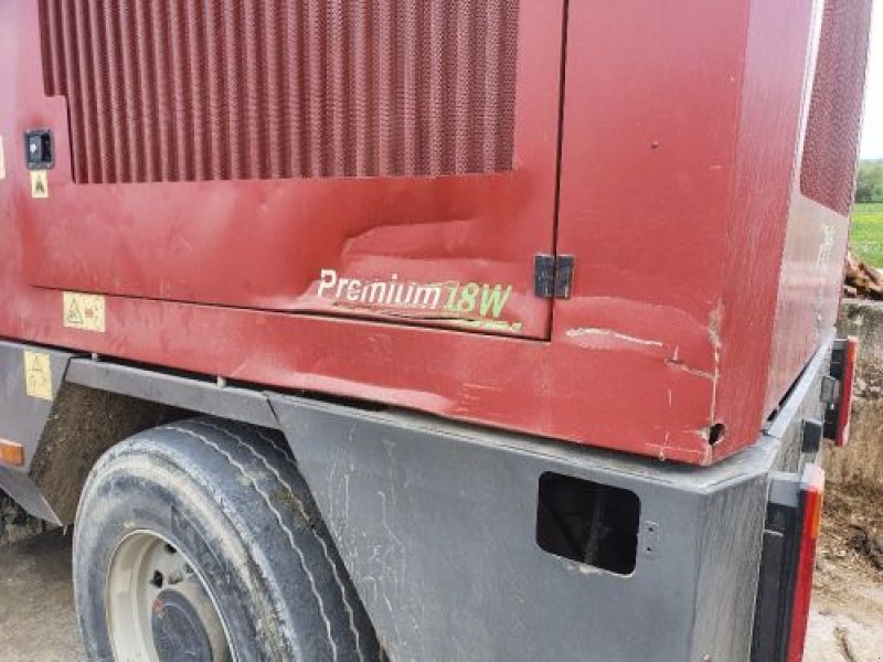 Futtermischwagen van het type Sonstige AUTOMOTRICE, Gebrauchtmaschine in Belleville sur Meuse (Foto 11)