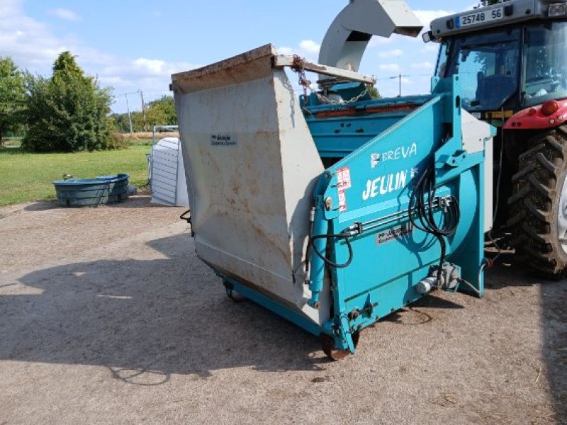 Futtermischwagen des Typs Sonstige BREVA, Gebrauchtmaschine in JOSSELIN (Bild 1)