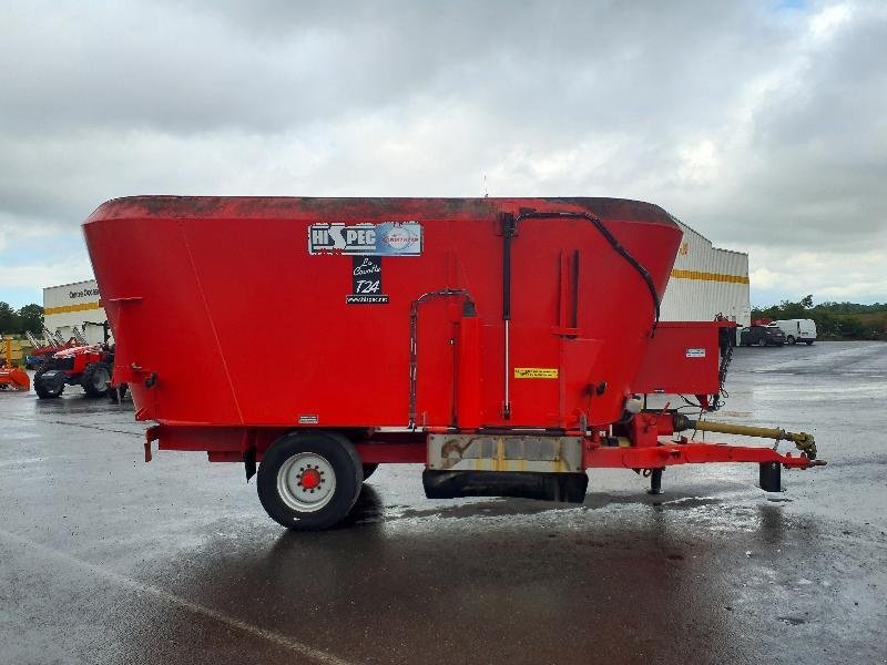 Futtermischwagen del tipo Sonstige COCOTTE-T24, Gebrauchtmaschine en ANTIGNY (Imagen 1)