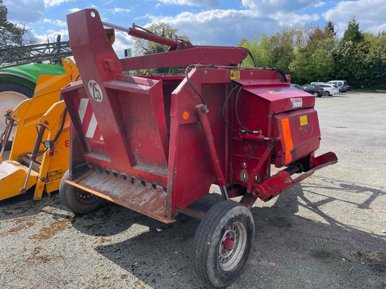 Futtermischwagen van het type Sonstige Désileuse 2500 2500 Gyrax, Gebrauchtmaschine in SAINT CLAIR SUR ELLE (Foto 5)