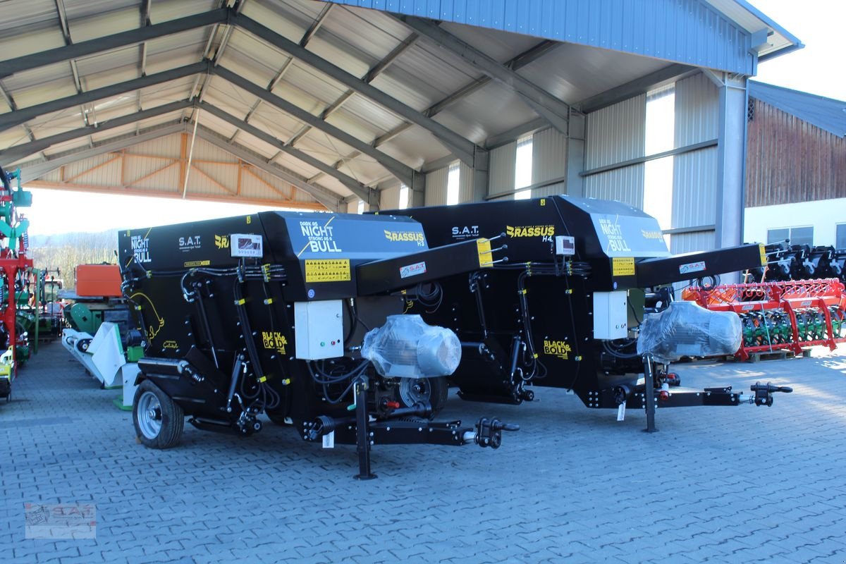 Futtermischwagen van het type Sonstige Landwirt-Auktion-Elektromischer Rassus H4, Neumaschine in Eberschwang (Foto 20)