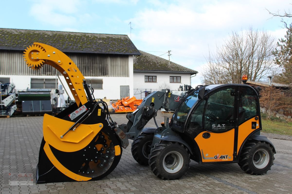 Futtermischwagen a típus Sonstige SAT Futterverteilschaufel-Merlo-2,20m-NEU, Neumaschine ekkor: Eberschwang (Kép 2)