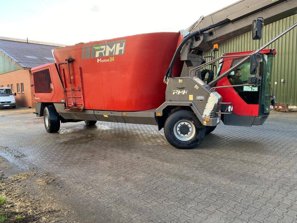 Futtermischwagen del tipo Sonstige Voermengwagen RMH Mixellent 24, Gebrauchtmaschine en Stegeren (Imagen 11)