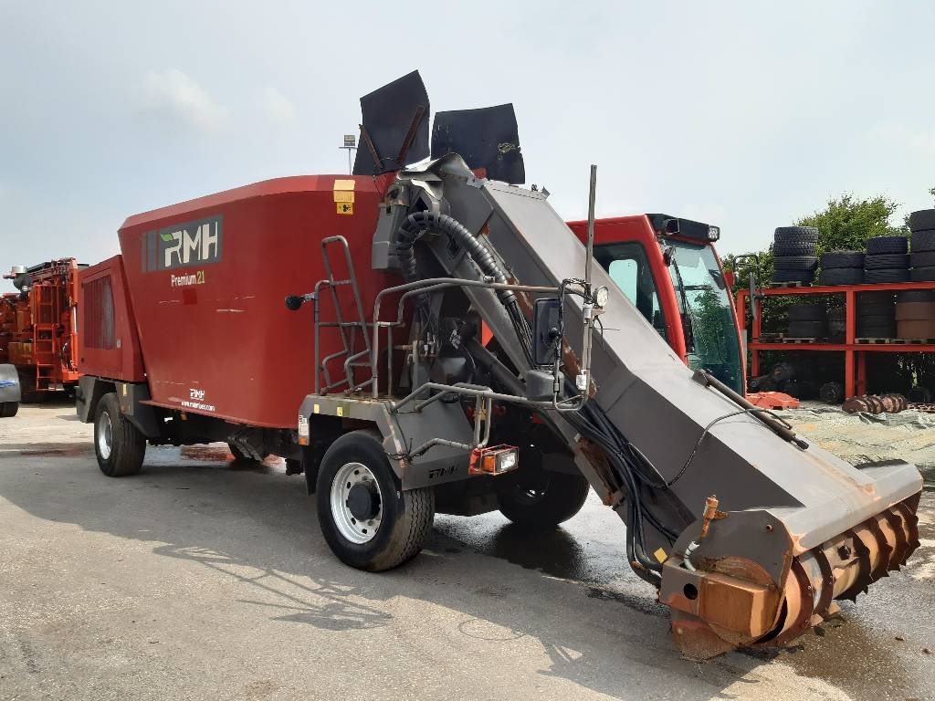 Futtermischwagen Türe ait Sonstige Voermengwagen RMH Premium 21, Gebrauchtmaschine içinde Stegeren (resim 3)