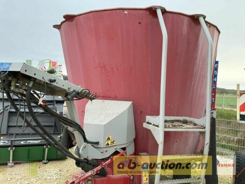 Futtermischwagen des Typs Stoll VM10-1, Gebrauchtmaschine in Aurach (Bild 3)