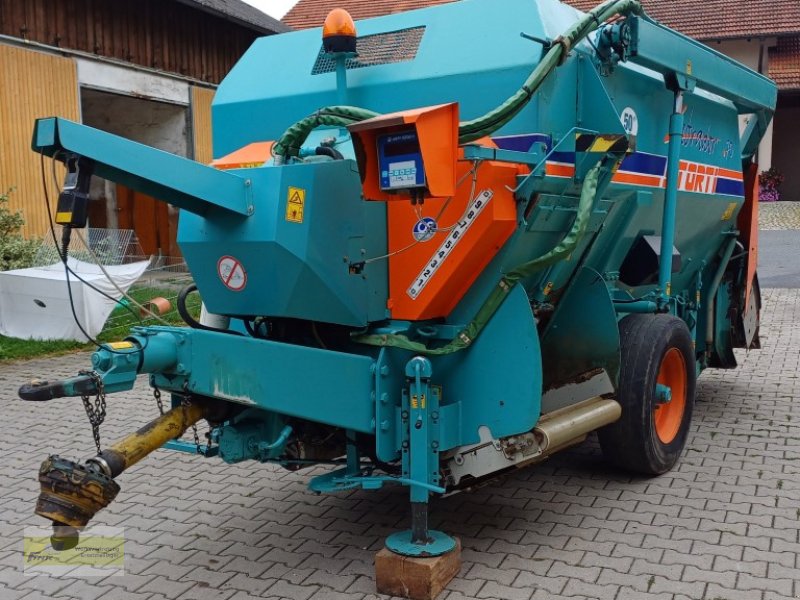 Futtermischwagen of the type Storti Labrador DS 70, Gebrauchtmaschine in Falkenstein (Picture 1)