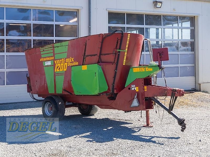 Futtermischwagen van het type Strautmann Double 1200 VertiMix, Gebrauchtmaschine in Feilitzsch (Foto 1)