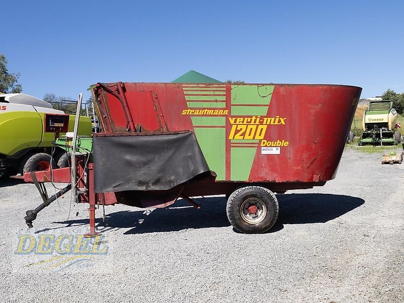 Futtermischwagen del tipo Strautmann Double 1200 VertiMix, Gebrauchtmaschine In Feilitzsch (Immagine 6)