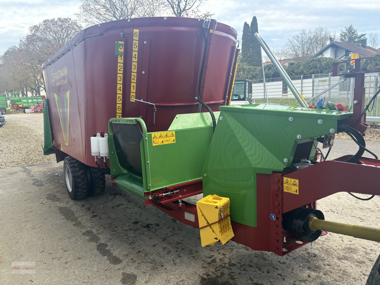 Futtermischwagen du type Strautmann Vert-Mix 1501 Double, Neumaschine en Mitterscheyern (Photo 3)