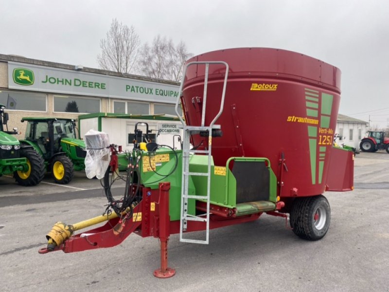 Futtermischwagen van het type Strautmann VERTI-MIX 1251, Gebrauchtmaschine in Wargnies Le Grand (Foto 1)