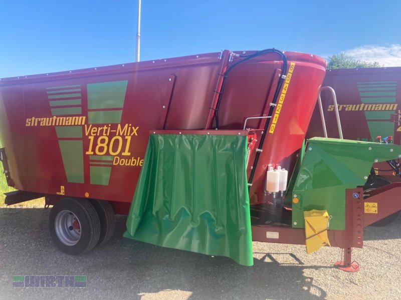 Futtermischwagen van het type Strautmann Verti-Mix 1801 Double Futterschmischwagen, Stohmessersatz, Stufen-Mischschnecken, Neumaschine in Buchdorf