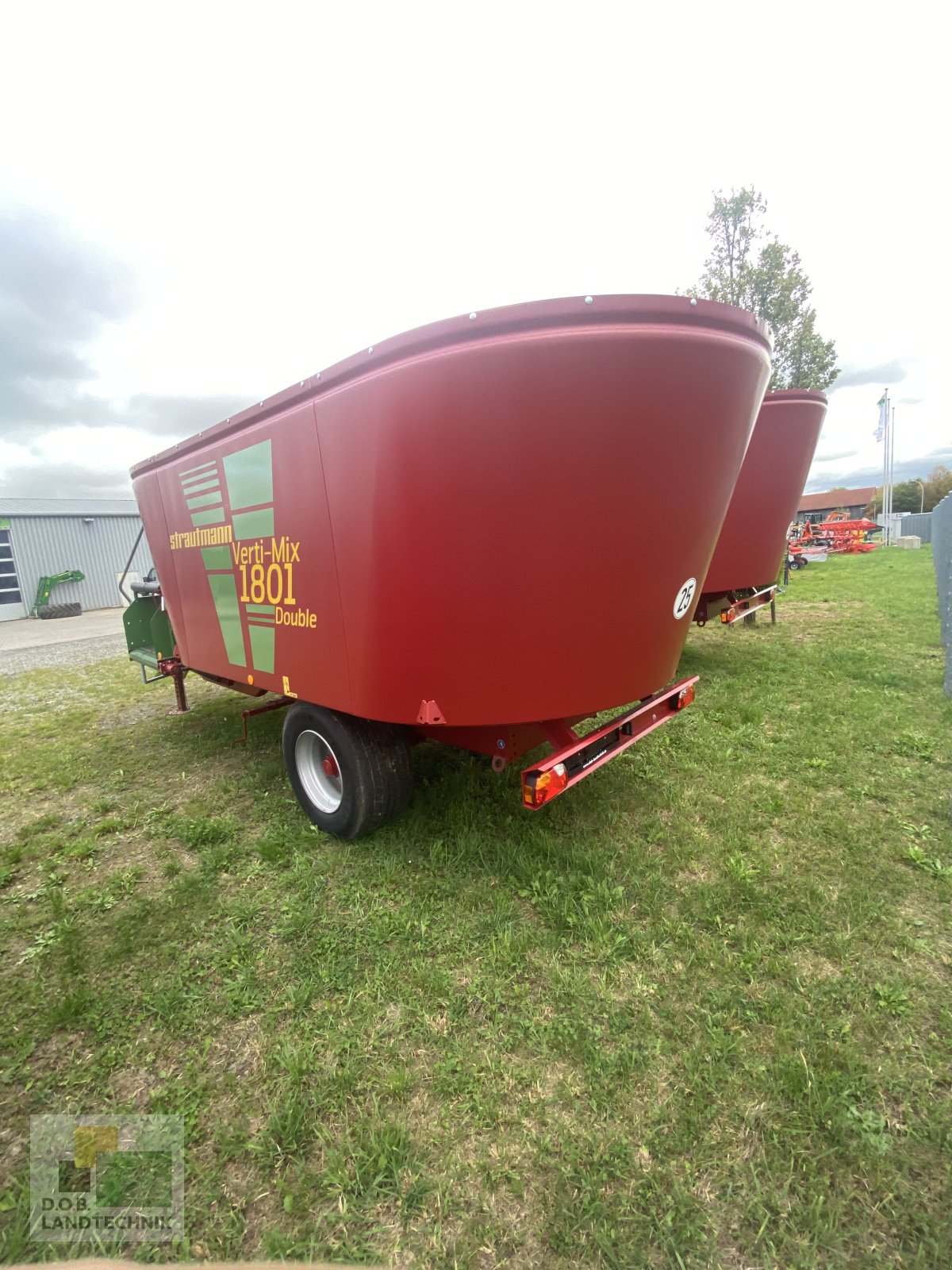 Futtermischwagen des Typs Strautmann Verti-Mix 1801, Neumaschine in Lauterhofen (Bild 2)