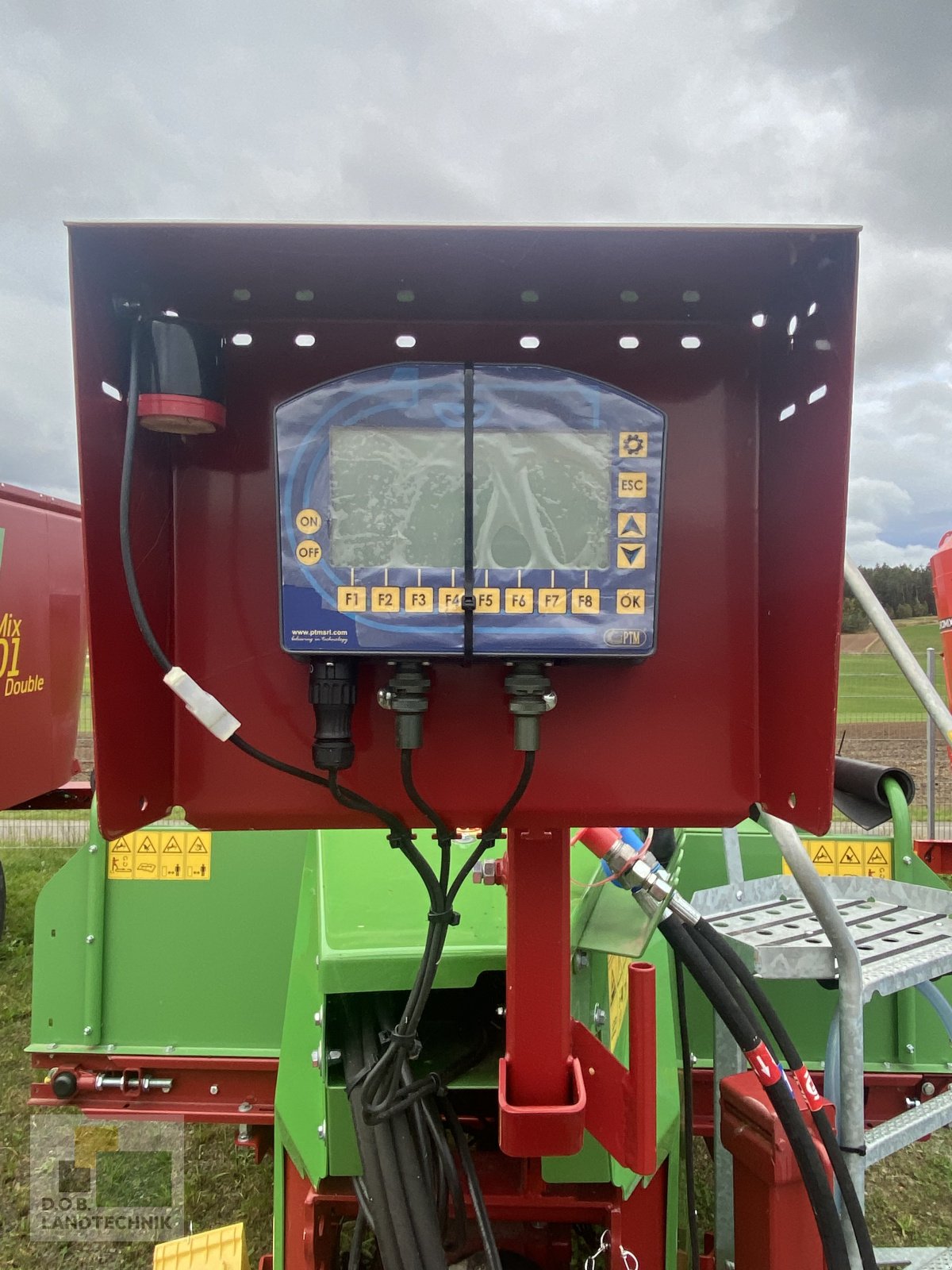 Futtermischwagen van het type Strautmann Verti-Mix 1801, Neumaschine in Lauterhofen (Foto 4)