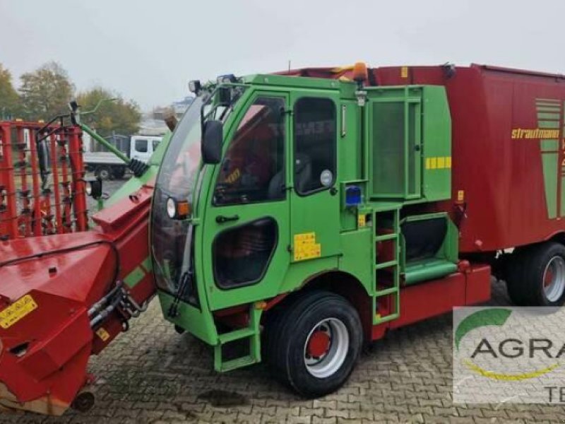 Futtermischwagen van het type Strautmann VERTI-MIX 2002 DOUBLE SF, Gebrauchtmaschine in Melle (Foto 1)