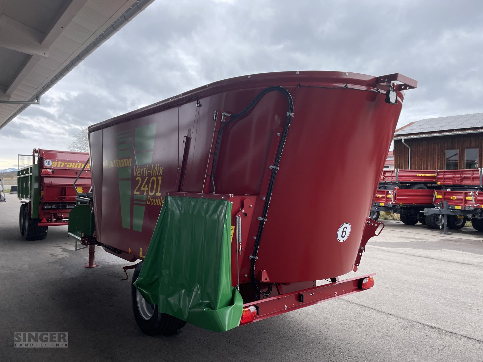 Futtermischwagen a típus Strautmann Verti-Mix 2401 Double, Neumaschine ekkor: Ebenhofen (Kép 5)