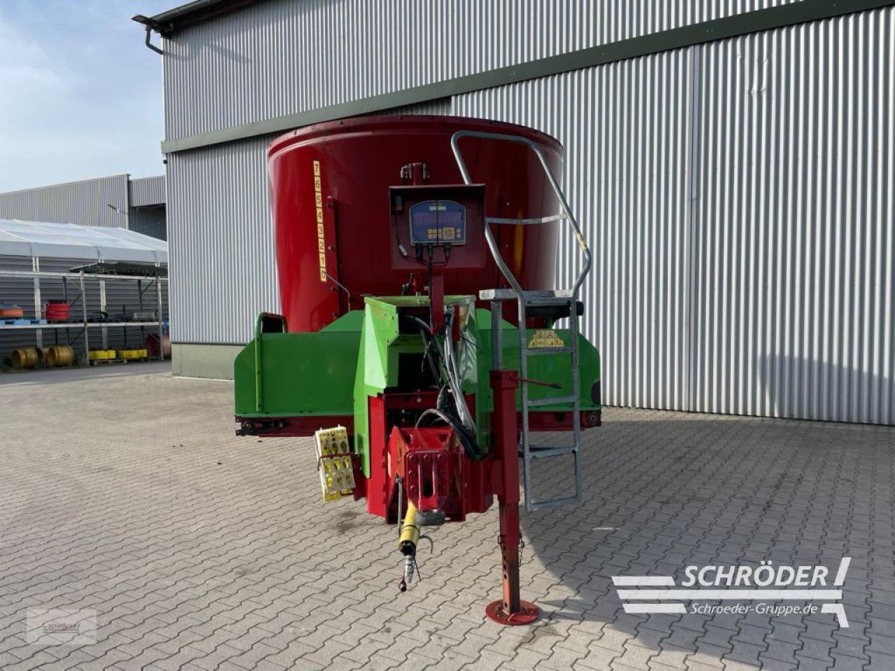 Futtermischwagen tip Strautmann VERTI MIX 2401 DOUBLE, Gebrauchtmaschine in Wildeshausen (Poză 7)