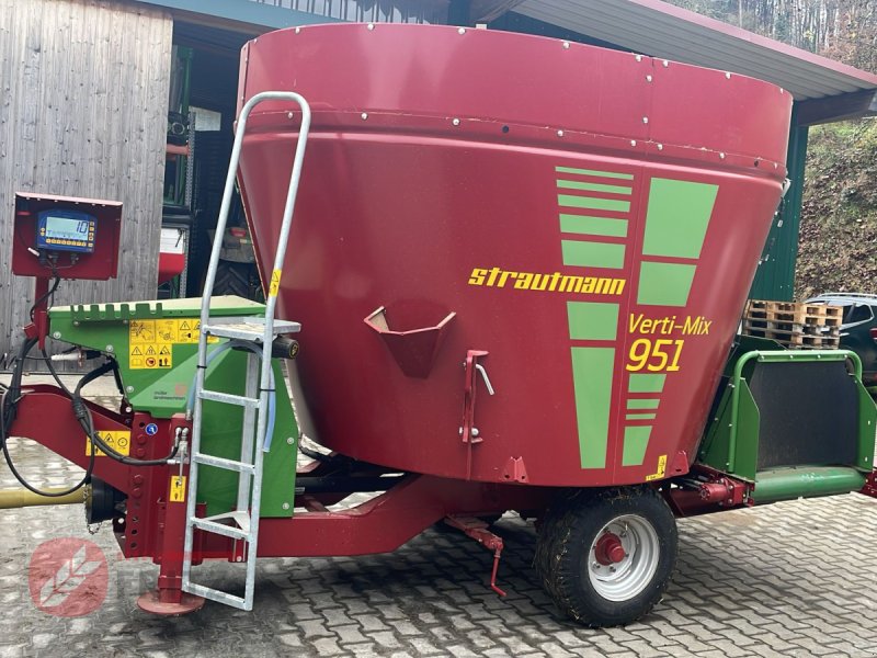 Futtermischwagen van het type Strautmann Verti-Mix 951, Gebrauchtmaschine in Kempten (Foto 1)