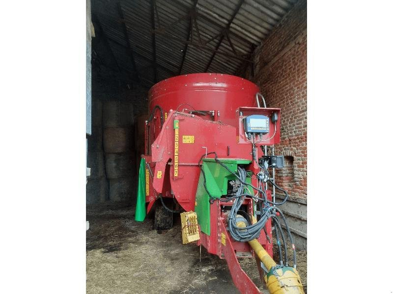 Futtermischwagen del tipo Strautmann VERTIMIX 1401, Gebrauchtmaschine In Wargnies Le Grand (Immagine 2)