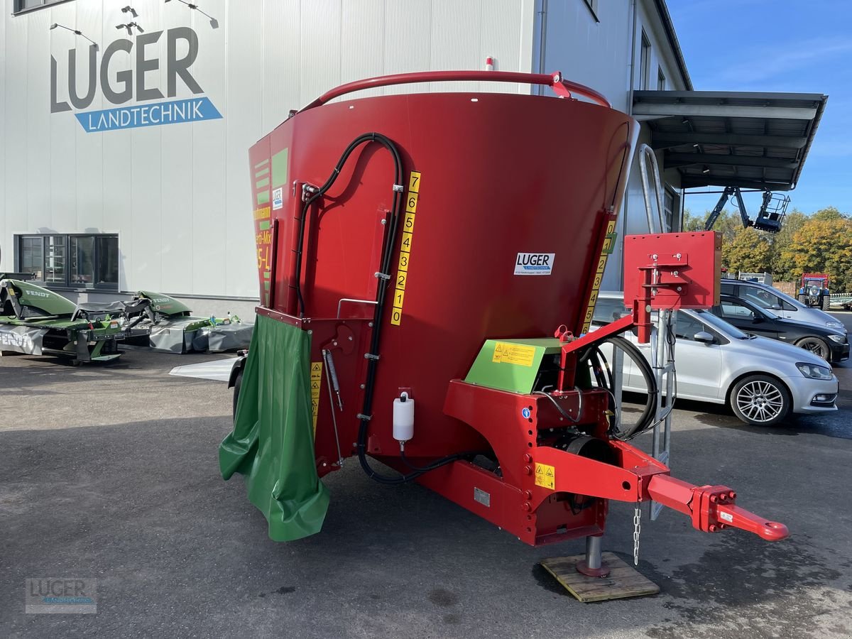 Futtermischwagen des Typs Strautmann VertiMix 95-L, Vorführmaschine in Niederkappel (Bild 1)