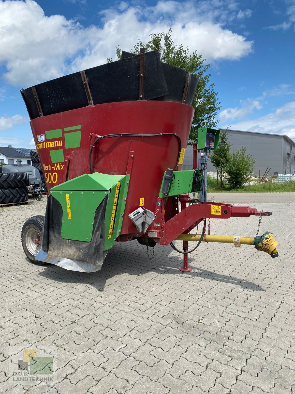 Futtermischwagen van het type Strautmann VM 500, Gebrauchtmaschine in Brunnen (Foto 1)