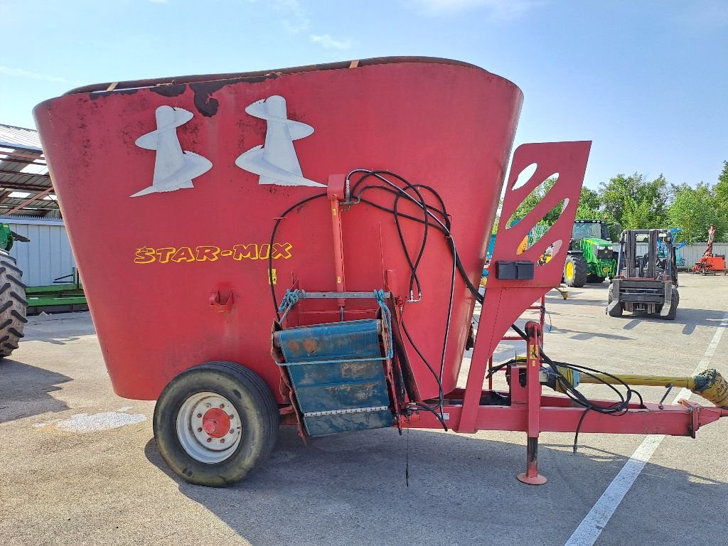 Futtermischwagen типа Supertino VM 2.16, Gebrauchtmaschine в CHEMAUDIN ET VAUX (Фотография 1)