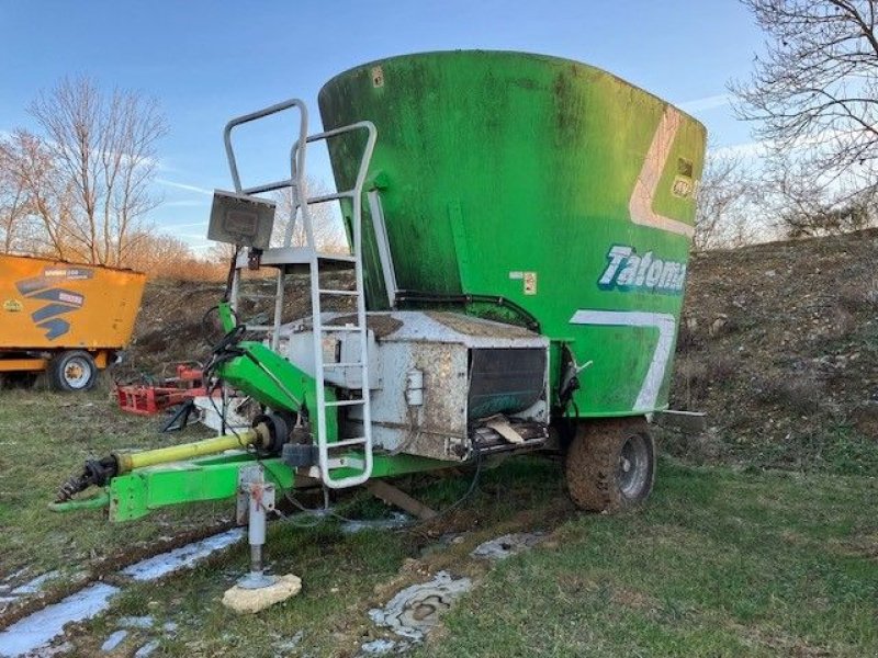 Futtermischwagen van het type Tatoma EMV 17, Gebrauchtmaschine in POUSSAY (Foto 1)