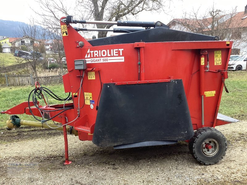 Futtermischwagen of the type Trioliet Gigant 500 Schneidschild, Gebrauchtmaschine in Ainring