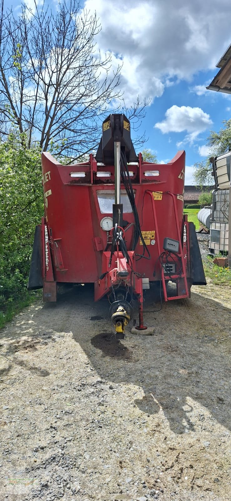 Futtermischwagen des Typs Trioliet Gigant 900, Gebrauchtmaschine in Ingelfingen-Stachenhausen (Bild 1)