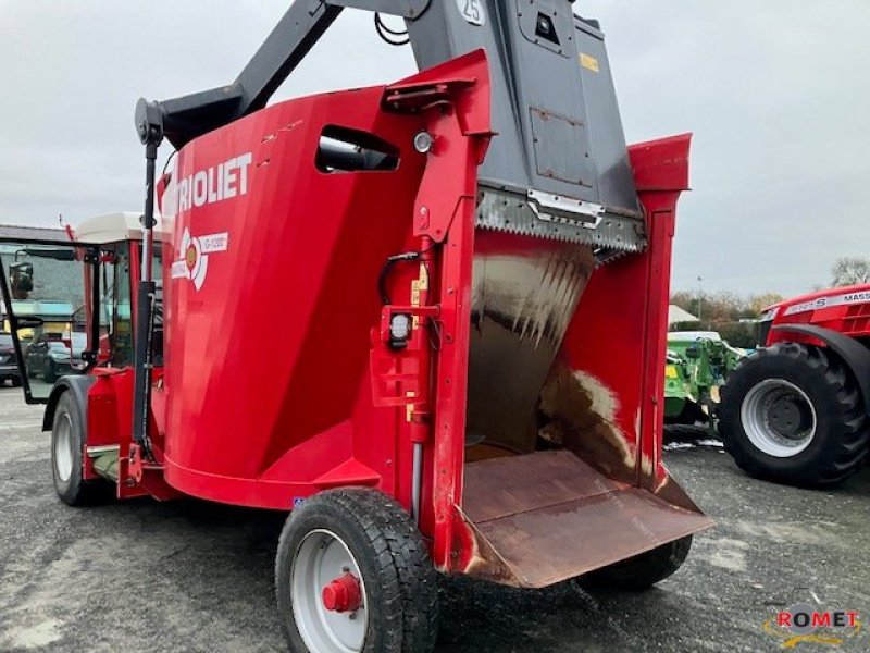 Futtermischwagen типа Trioliet SMARTRAC, Gebrauchtmaschine в Gennes sur glaize (Фотография 3)