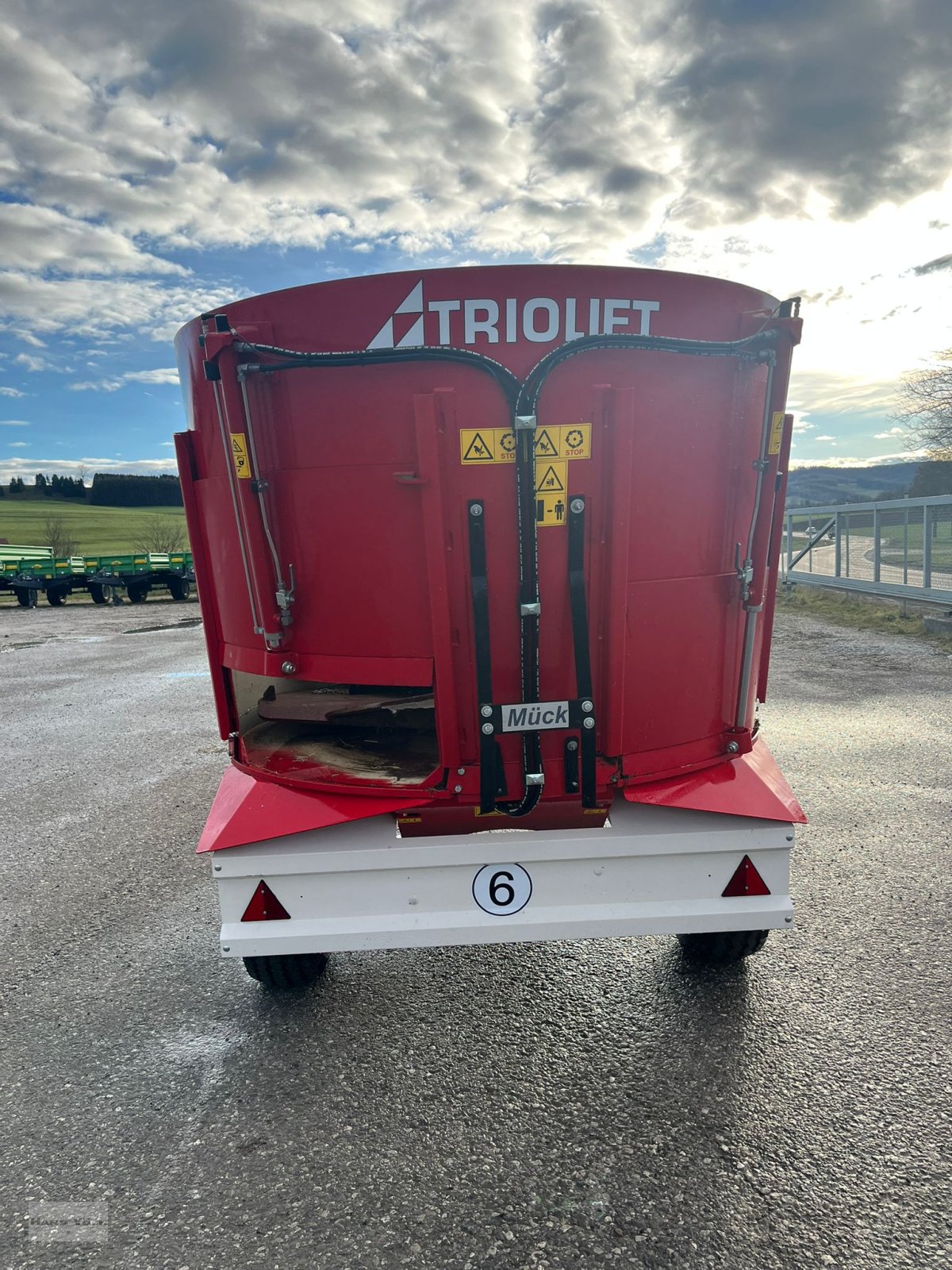 Futtermischwagen des Typs Trioliet Solomix 1-500, Gebrauchtmaschine in Antdorf (Bild 11)