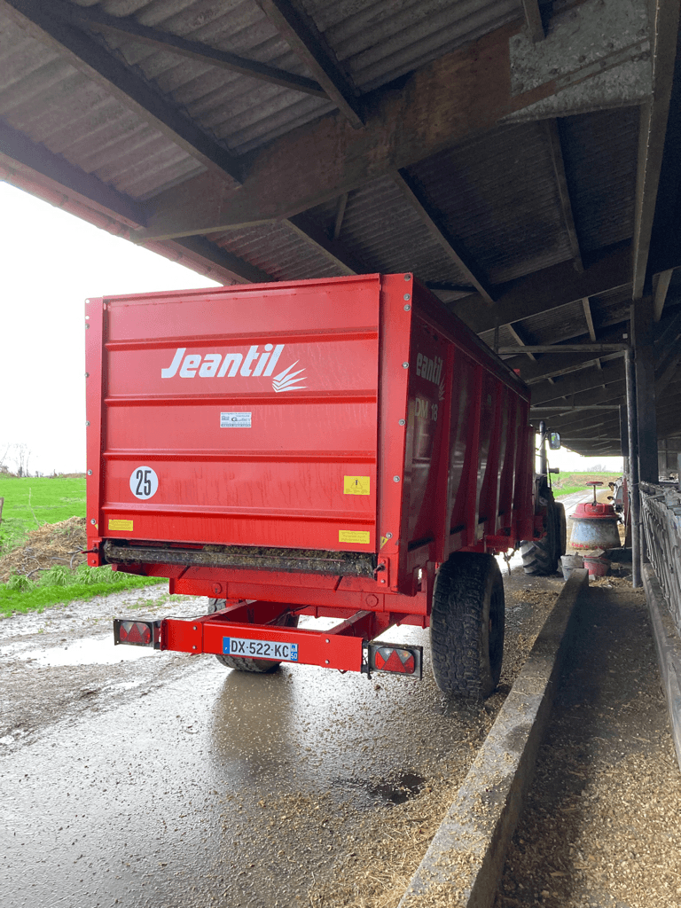 Futterverteilwagen van het type Jeantil DM 18, Gebrauchtmaschine in CONDE SUR VIRE (Foto 3)