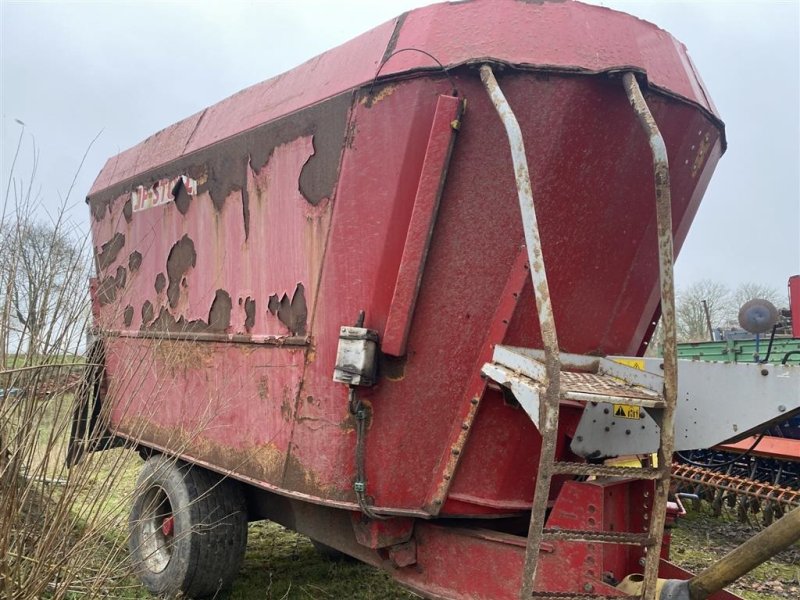 Futterverteilwagen del tipo JF Stoll fuldfodervogn, Gebrauchtmaschine In øster ulslev (Immagine 1)