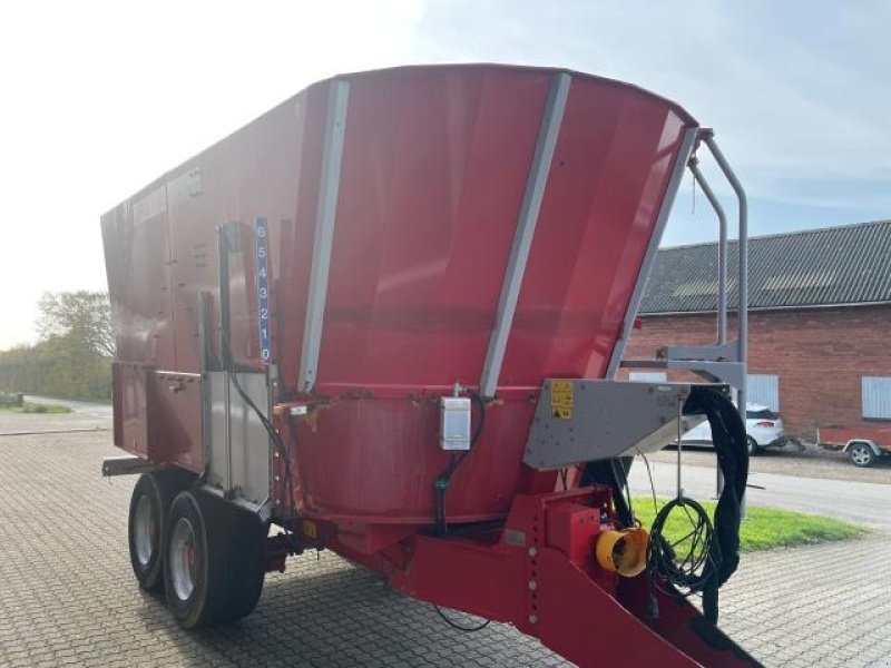 Futterverteilwagen del tipo JF 22 M3, Gebrauchtmaschine In Rødding (Immagine 2)