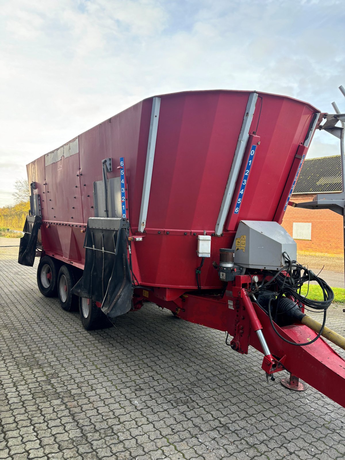 Futterverteilwagen des Typs JF 32 M3 3 SNEGLET, Gebrauchtmaschine in Rødding (Bild 4)