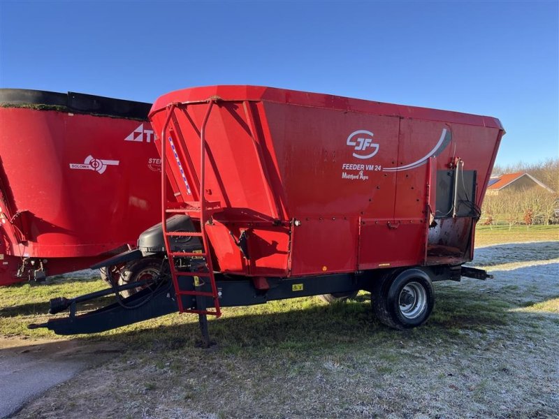 Futterverteilwagen a típus JF VM 24-2, Gebrauchtmaschine ekkor: Løgstør (Kép 1)