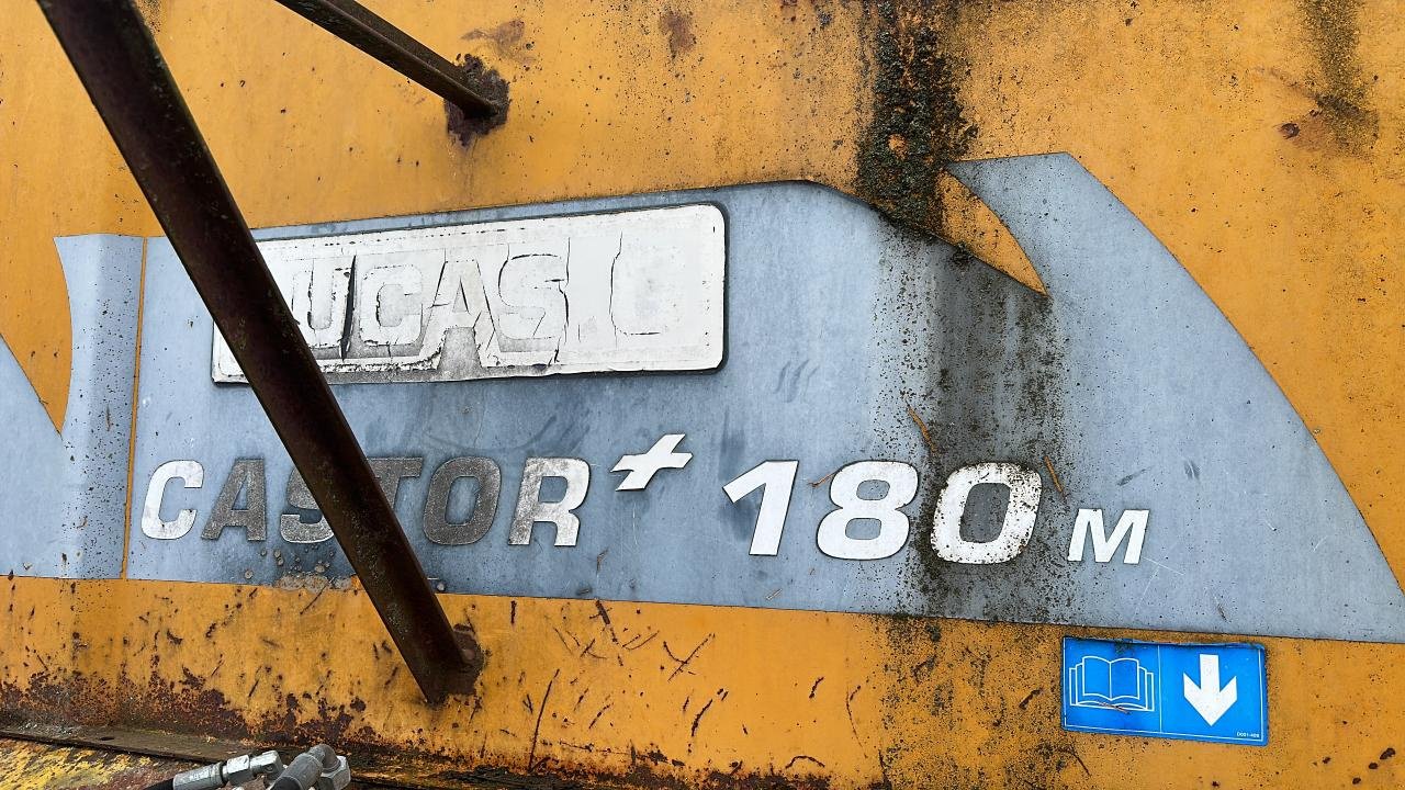 Futterverteilwagen du type Lucas Castor, Gebrauchtmaschine en Beelitz (Photo 3)