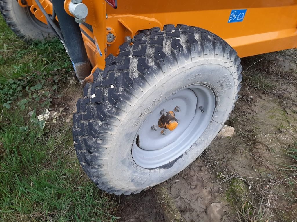 Futterverteilwagen a típus Lucas RAPTOR, Gebrauchtmaschine ekkor: SAINT LOUP (Kép 10)